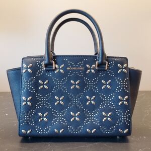 Michael Kors Selma Satchel Handbag with Gold Hardware.